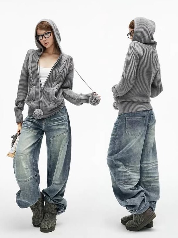 Mona Curved Panel Jeans