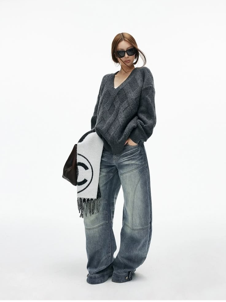 Mona Curved Panel Jeans