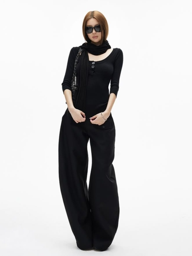 Minimal Curved Tailored Trousers
