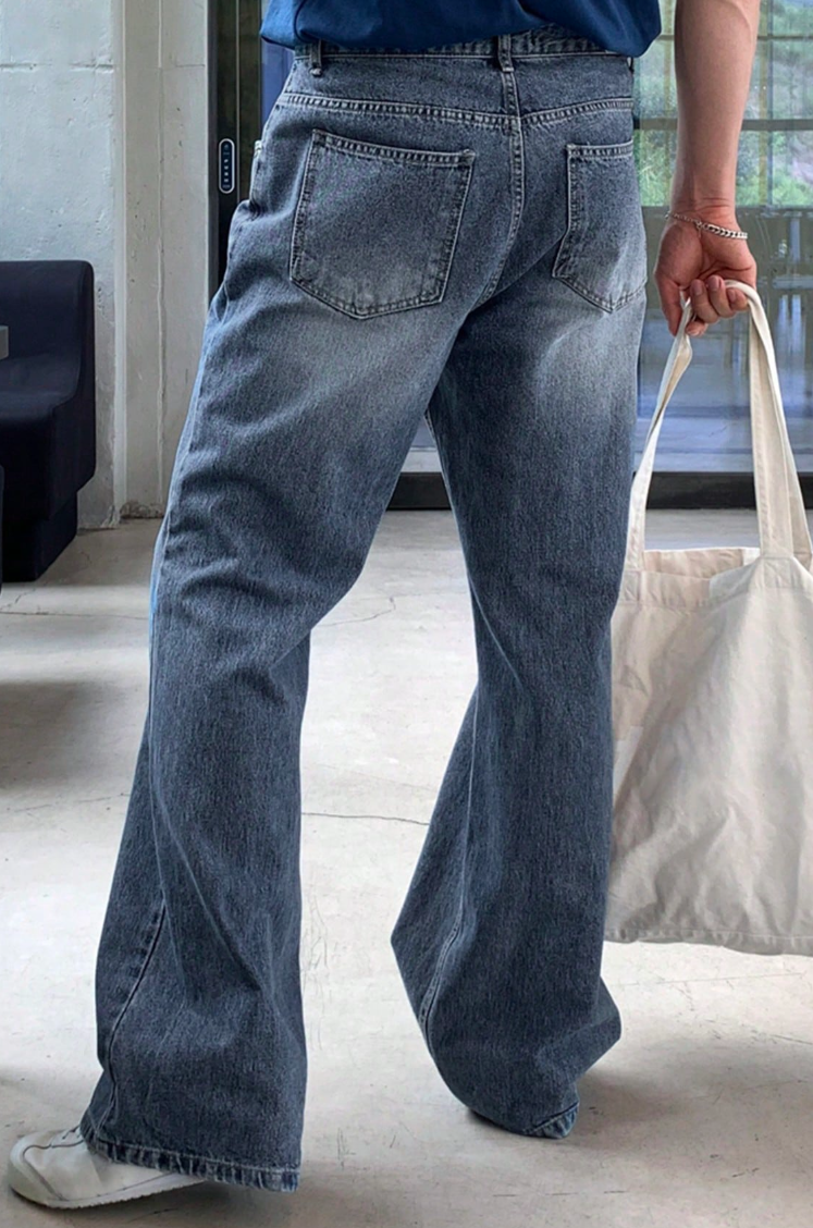 Quần Jeans Suông Xanh Trung Tính