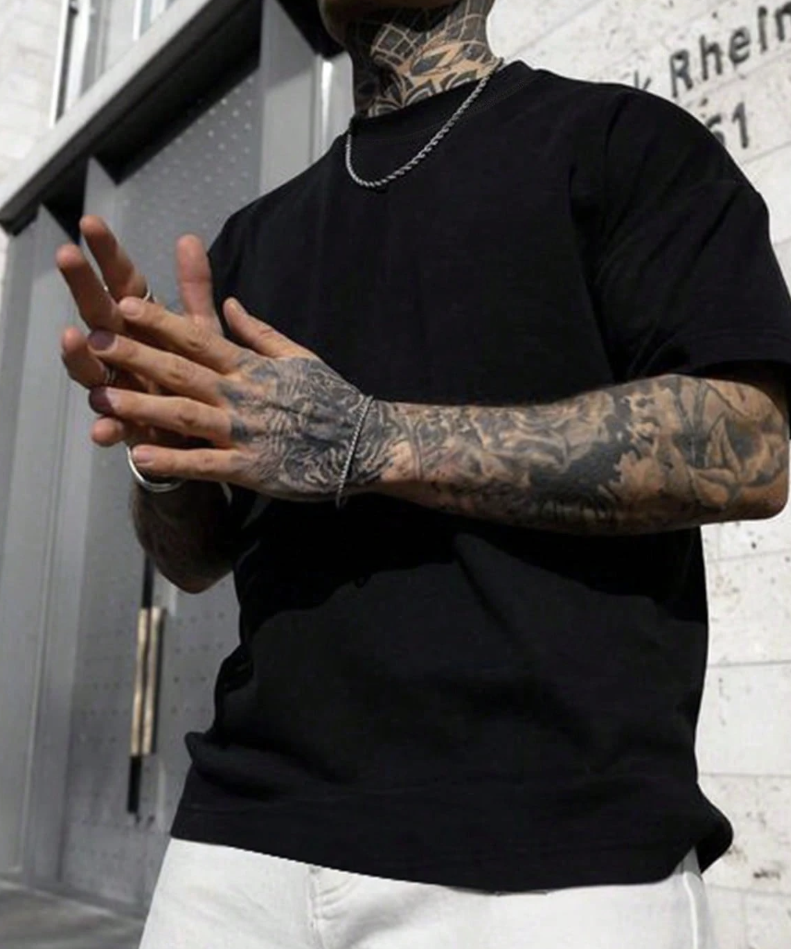 Áo Thun Oversized Cổ Tròn